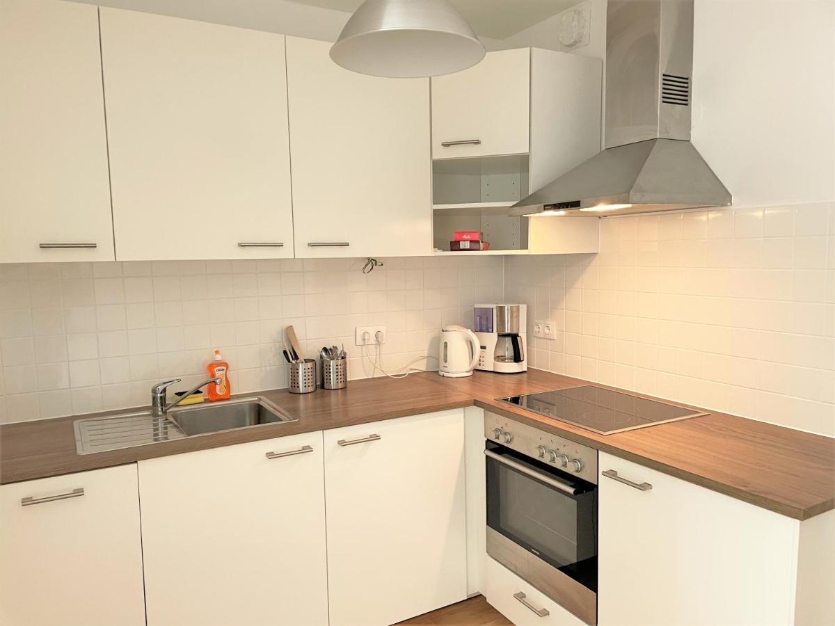 Holiday Suites Sankt Martin Klagenfurt am Woerthersee Buitenkant foto