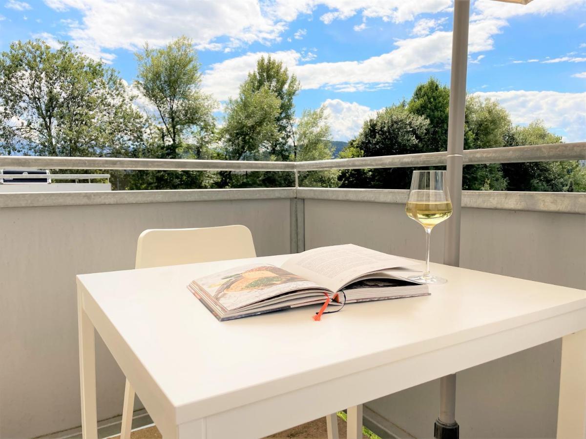 Holiday Suites Sankt Martin Klagenfurt am Woerthersee Buitenkant foto