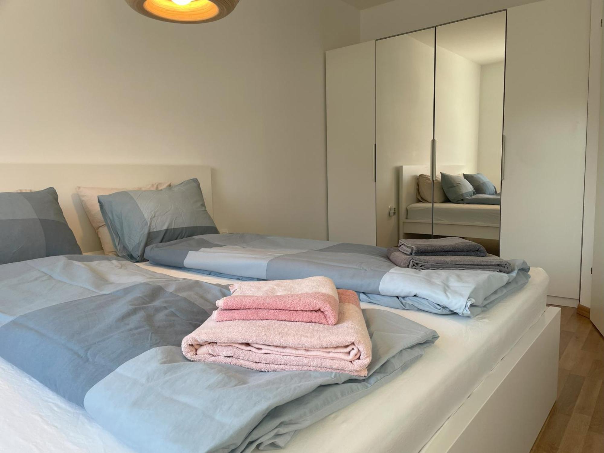Holiday Suites Sankt Martin Klagenfurt am Woerthersee Buitenkant foto